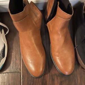 Jordan’s, Nikes and other shoes for sale 11 pair size 12